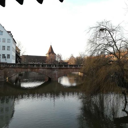 Ferien - Und Messewohnung Am Woehrder See Nuremberg Bagian luar foto