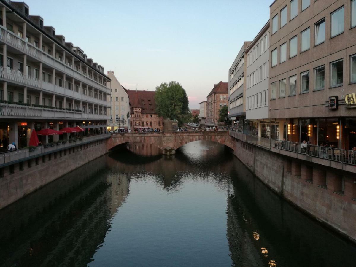 Ferien - Und Messewohnung Am Woehrder See Nuremberg Bagian luar foto