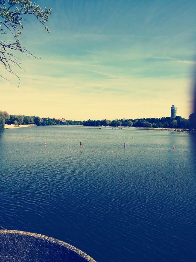 Ferien - Und Messewohnung Am Woehrder See Nuremberg Bagian luar foto